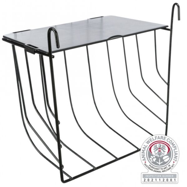Dieser sichere und hochwertige Käfig mit Deckel bietet optimalen Schutz für Ihre kleinen Haustiere wie Kaninchen und Meerschweinchen. Dank seiner pulverbeschichteten Metallkonstruktion und dem robusten Kunststoffdeckel minimiert er das Verletzungsrisiko und sorgt für ein tierschutzkonformes Zuhause gemäß § 18 (AT). Mit den kompakten Maßen von ca. 20 x 18 x 12 cm ist dieser Käfig ideal für jeden Raum und überzeugt durch seine elegante schwarze Farbe. Investieren Sie in diesen langlebigen Käfig, der sowohl Sicherheit als auch Komfort für Ihre geliebten Tiere garantiert.