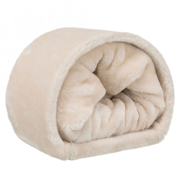 Dieser hochwertige Plüschkäfig für kleine Haustiere ist ideal für Kaninchen und Meerschweinchen. Mit einem weichen Plüschbezug aus Polyester sorgt er für maximalen Komfort und eine gemütliche Umgebung. Der Käfig verfügt über zwei Eingänge, die für einen einfachen Zugang und eine stressfreie Handhabung sorgen. Dank der stabilen Konstruktion mit verstärkten Ein- und Ausgängen bietet er sicheren Halt und schützt Ihr Tier. Mit den kompakten Maßen von ca. 27 x 21 x 80 cm passt er perfekt in jedes Zuhause. In einem ansprechenden Beigeton ist dieser Käfig nicht nur funktional, sondern auch ein stilvolles Accessoire für Ihr Tier. Investieren Sie in die beste Qualität für Ihr Haustier und schaffen Sie ihm einen gemütlichen Rückzugsort!