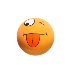 Will Ihre Katze auch wissen, ob der Snatchy Ball halb voll oder halb leer ist? Dieser hochwertige Spielball aus Softlatex sorgt für endlosen Spaß, während Ihre Katze ihm hinterherspringt. Dank der innovativen halbgefüllten Konstruktion springt der Ball unberechenbar in alle Richtungen und hält Ihre Katze in Bewegung. Mit seinen witzigen, frechen Gesichtern bringt der Snatchy Ball nicht nur Freude, sondern fördert auch die Aktivität und den Spieltrieb Ihrer Katze. Erhältlich in der leuchtenden Farbe Gelb, ist dieser Ball das perfekte Spielzeug für Katzenliebhaber, die auf der Suche nach hochwertigen und unterhaltsamen Produkten sind.