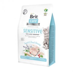 Entdecken Sie unser hochwertiges Alleinfuttermittel für erwachsene Katzen, ideal für nahrungssensible Tiere ab 12 Monaten. Diese Super Premium Trockennahrung unterstützt eine gesunde Verdauung dank ihrer hypoallergenen und getreidefreien Rezeptur. Mit nachhaltigem Insektenprotein und schmackhaftem Hering sowie Kichererbsen bietet das Futter eine hervorragende Bekömmlichkeit und ist umweltschonend. Die Kombination aus Insektenprotein und Hering sorgt für einen herzhaften Geschmack, während Obst, Kräuter und Beeren reich an Vitaminen und Flavonoiden sind, die das Wohlbefinden Ihrer Katze fördern. Sanddorn unterstützt die Gesundheit von Nieren und Harnwegen, während Probiotika und Präbiotika eine gesunde Darmflora begünstigen. Unser Futter ist frei von Farbstoffen, Konservierungsstoffen und Gentechnik – für eine gesunde Ernährung ohne Kompromisse. Wählen Sie unser getreidefreies Katzenfutter für ein langes und gesundes Leben Ihrer Katze!