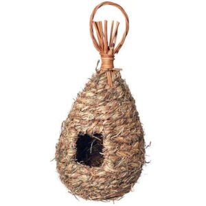 Dieser praktische Nistkasten ist ideal für Vogelkäfige und Volieren und hat die Maße von ca. 12 x 12 x 28 cm. Er wurde speziell entwickelt, um Wellensittiche und andere Vogelarten zum Brüten zu animieren. Der Verein der Wellensittich-Freunde Deutschland e.V. empfiehlt die Nutzung von Nistkästen, um eine artgerechte Zucht zu fördern. Bitte beachten Sie, dass für die Zucht von Krummschnäbeln, zu denen auch Wellensittiche gehören, in Deutschland eine Zuchtgenehmigung erforderlich ist. Informieren Sie sich über alle wichtigen Details und Richtlinien auf www.vwfd.de. Dieser Nistkasten bietet eine hohe Qualität und ist eine hervorragende Wahl für Vogelbesitzer, die ihren gefiederten Freunden ein sicheres Zuhause bieten möchten.