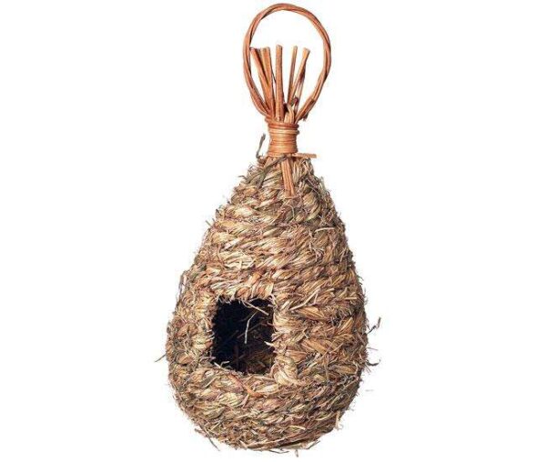 Dieser praktische Nistkasten ist ideal für Vogelkäfige und Volieren und hat die Maße von ca. 12 x 12 x 28 cm. Er wurde speziell entwickelt, um Wellensittiche und andere Vogelarten zum Brüten zu animieren. Der Verein der Wellensittich-Freunde Deutschland e.V. empfiehlt die Nutzung von Nistkästen, um eine artgerechte Zucht zu fördern. Bitte beachten Sie, dass für die Zucht von Krummschnäbeln, zu denen auch Wellensittiche gehören, in Deutschland eine Zuchtgenehmigung erforderlich ist. Informieren Sie sich über alle wichtigen Details und Richtlinien auf www.vwfd.de. Dieser Nistkasten bietet eine hohe Qualität und ist eine hervorragende Wahl für Vogelbesitzer, die ihren gefiederten Freunden ein sicheres Zuhause bieten möchten.