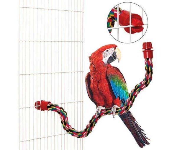 Diese biegsame Baumwollsitzstange ist das perfekte Zubehör für Ihren Vogelkäfig. Mit der BIRD BAR können Sie die Stange ganz nach Ihren Wünschen biegen und formen, sodass Ihr Vogel jeden Tag neue Attraktionen entdecken kann. Die hochwertige Baumwolle sorgt für ein angenehmes Sitzgefühl und fördert die Gesundheit Ihrer Tiere. Mit einer Länge von ca. 66 cm und einem Durchmesser von ca. 18 mm passt sie in die meisten Käfige. Verleihen Sie dem Lebensraum Ihres Vogels mehr Abwechslung und Komfort – für glückliche und aktive Tiere! (Bitte beachten Sie, dass die Farben von der Abbildung abweichen können.)