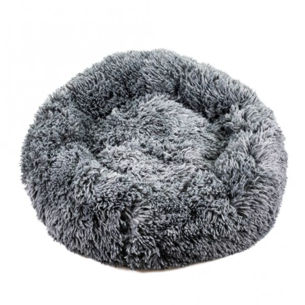 Das extra flauschige Donut Bett ist der perfekte Rückzugsort für Katzen und kleine Hunde, die ein gemütliches und sicheres Plätzchen suchen. Mit einem Durchmesser von ca. 60 cm bietet es ausreichend Platz zum Kuscheln und Entspannen. Die stilvolle dunkelgraue Farbe fügt sich harmonisch in jede Wohnungseinrichtung ein und sorgt für ein modernes Ambiente. Dieses hochwertige und langlebige Haustierbett ist nicht nur bequem, sondern auch pflegeleicht und bietet Ihrem Liebling den besten Komfort. Gönnen Sie Ihrem Haustier dieses kuschelige Donut Bett und machen Sie es zu seinem neuen Lieblingsplatz!