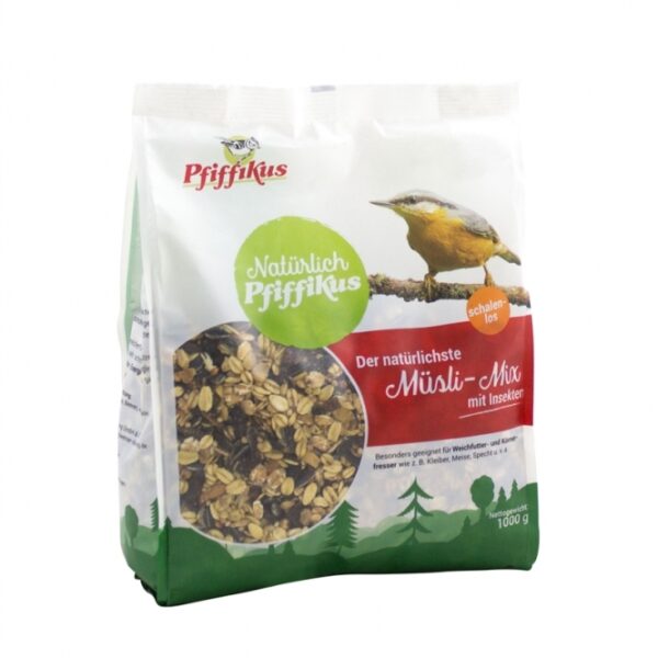 Dieser schmackhafte Müsli-Mix ist das ideale Ganzjahresfutter für Wild- und Gartenvögel. Angereichert mit hochwertigen Insekten bietet dieses Streufutter nicht nur einen köstlichen Genuss, sondern auch einen wichtigen Energielieferanten für Ihre gefiederten Freunde das ganze Jahr über. Besonders geeignet ist der Mix für Weichfutter- und Körnerfresser wie Kleiber, Meisen und Spechte. Die ausgewogenen Inhaltsstoffe – darunter Getreide, Nüsse, Beeren sowie 4 % Insekten, Öle und Fette – sorgen für eine optimale Nahrungsaufnahme und fördern die Gesundheit der Vögel. Verwöhnen Sie Ihre Gartenbewohner mit diesem hochwertigen und schmackhaften Futter, das ihnen die nötige Energie für ein aktives Leben bietet!