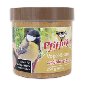 Dieses hochwertige Mischfutter für freilebende Vögel, insbesondere für Meisen und andere gefiederte Freunde, ist der perfekte Leckerbissen, der besonders in der kalten Jahreszeit gerne gefressen wird. Aufgrund der zunehmenden Monokulturen in der Landwirtschaft und der gepflegten Gärten in Wohngebieten haben viele Vögel Schwierigkeiten, genügend Nahrung zu finden. Daher empfehlen wir, ganzjährig zu füttern, um die Vögel in Ihrer Umgebung zu unterstützen. Unsere sorgfältig ausgewählte Mischung aus Getreide, hochwertigen Ölen und Fetten, Saaten und Nüssen (18%) bietet eine ausgewogene Ernährung für gesunde und glückliche Vögel. Sorgen Sie dafür, dass Ihre gefiederten Freunde stets mit dem besten Futter versorgt sind!