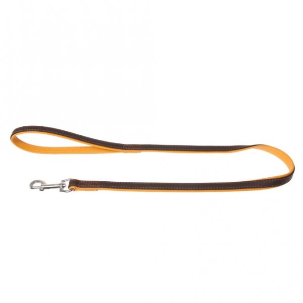 Entdecken Sie unseren einzigartigen Vintage Trend, der mit seiner farbenfrohen und zeitlosen Eleganz begeistert! Dieser hochwertige Gürtel aus genähtem Vollrindleder vereint edles Design mit Funktionalität. Die verchromten Beschläge und die handselektierten Lederhäute von Weiderindern garantieren eine hohe Qualität und Langlebigkeit. Handwerklich in Deutschland verarbeitet, überzeugt der Gürtel nicht nur durch seine robuste Bauweise, sondern auch durch seine stilvolle Farbgebung in Dunkelbraun und Gelb. Mit einer Länge von ca. 110 cm und einer Breite von ca. 14 mm ist dieser Gürtel die perfekte Ergänzung für jedes Outfit. Setzen Sie auf Qualität und Stil – für ein unverwechselbares Fashion-Statement!